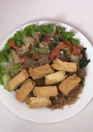 Hình của món Miến dong xào thịt bò eat clean.