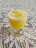 Licuado de pomelo y manzana