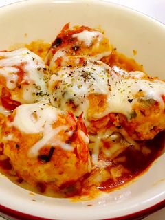 A picture of Shrimp meatball in tomato basil sauce.