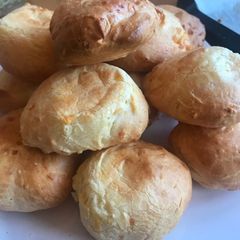 A picture of Pão de queijo.