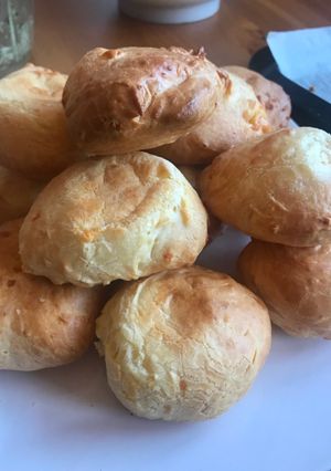 A picture of Pão de queijo.