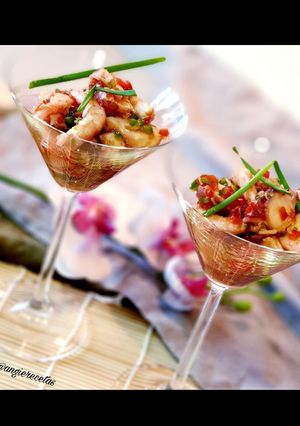 Una foto de Salpicón de pulpo y gamba blanca (en vasitos)