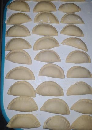 Una foto de Mini empanaditas de atún y paté 👌😋