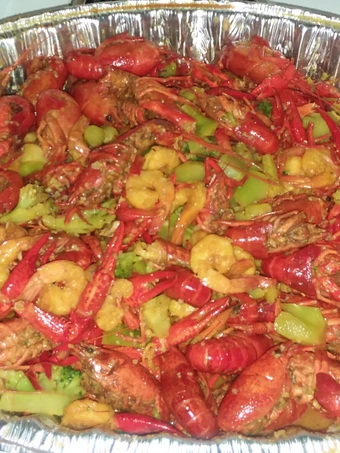 Easy Way Prepare Recipe Crawfish,shrimp and broccoli crab boil that is Awesome, So Delicious}