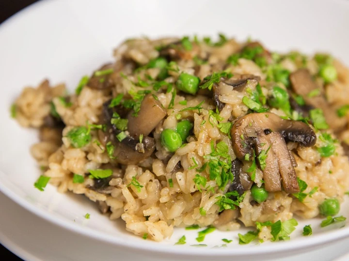 Easy Steps to Prepare Mushroom Risotto the Delicious So Delicious