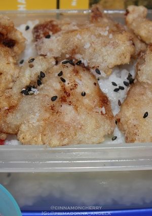 A picture of Honey and Lemon Karaage.