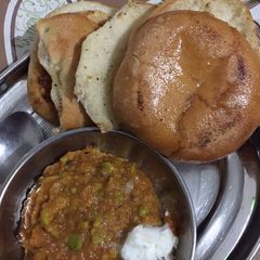 A picture of Pav bhaji.