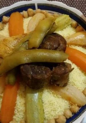 A picture of Algerian Eastern-Style Couscous.