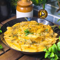 Desi Italian Fusion Pink Sauce Pasta With Makhni Gravy Flavours A picture of Desi Italian Fusion Pink Sauce Pasta With Makhni Gravy Flavours.