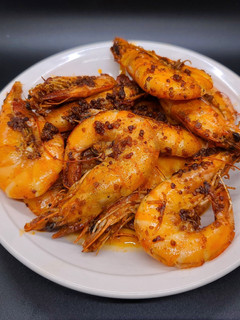 A picture of Garlic butter shrimp.