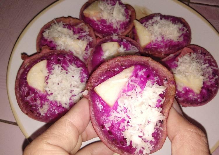 Cara termudah untuk Masak EnakKue Cubit Buah Naga Topping Keju Apel