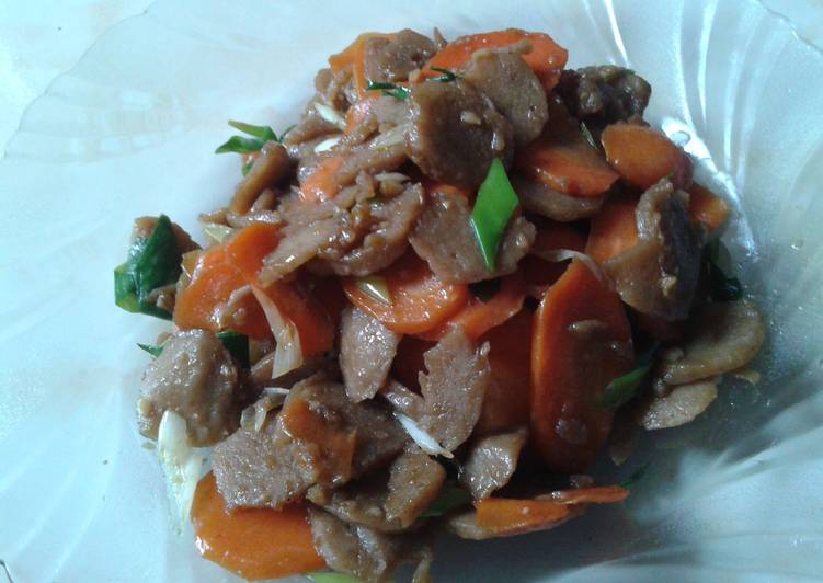 Tumis Bakso Wortel Saus Teriyaki ala Anak Kos! Murah dan Praktis~