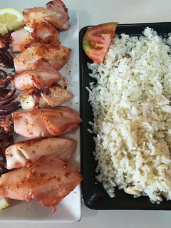 Una foto de Calamares al ajillo