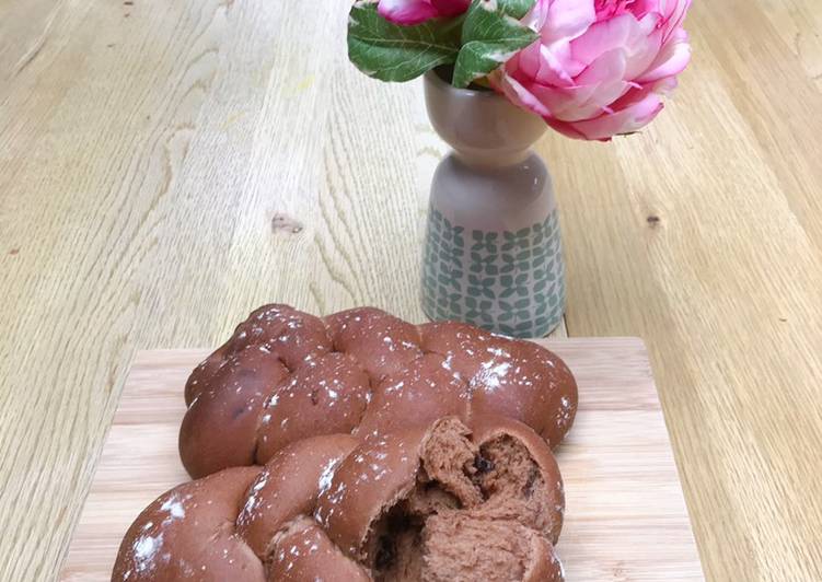 Easiest Way to Prepare Super Quick Homemade Chocolate braided bread (with chocolate chips inside)