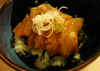 How to Prepare Appetizing Salmon Donburi Salmon rice bowl