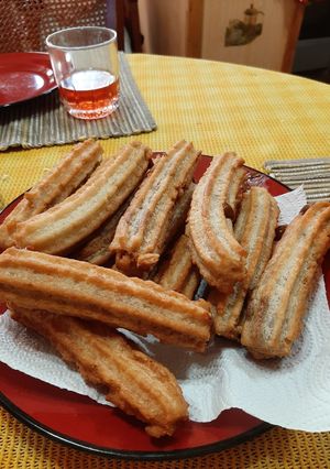 Una foto de Churros con manjar