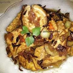 รูปของ Tempe Tahu Telur Kecap