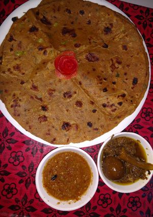 A picture of Daal ki roti.