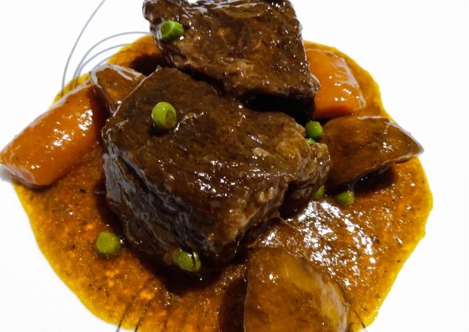 Slow-braised beef short ribs and gravy