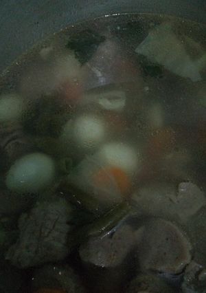 Foto resep Sayur Sop Bakso Telur Puyuh