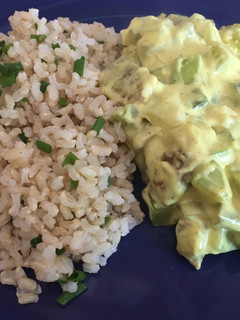 Una foto de Seitán al curry con arroz integral