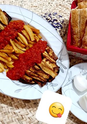 عکسی از دستور بادمجون و گوجه