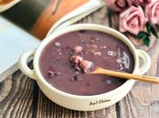 A picture of lotus soup