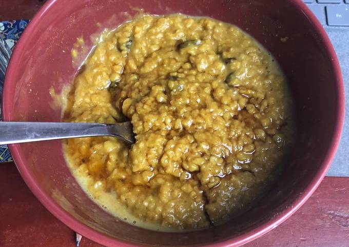Simple Way to Make Speedy Cinnamon and turmeric porridge
