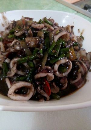 Foto resep Cumi hitam kacang panjang