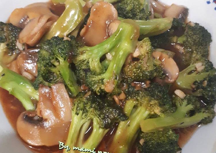 Brokjam (brokoli jamur) saus tiram #BikinRamadhanBerkesan