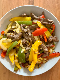 Una foto de 🌯 Relleno para fajitas de ternera 🥩