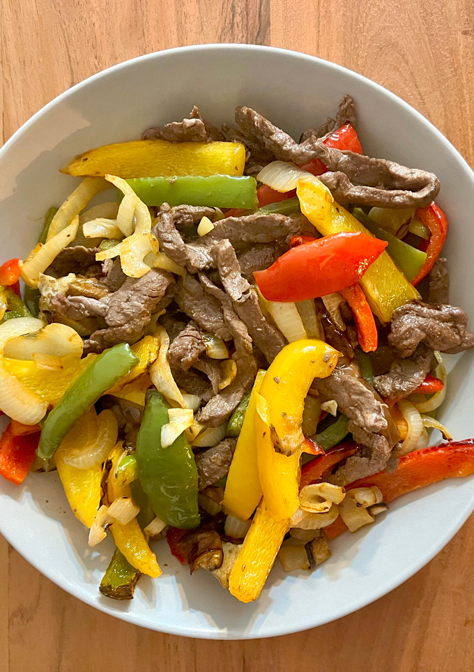Una foto de 🌯 Relleno para fajitas de ternera 🥩