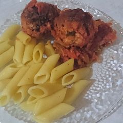 A picture of Cottage cheese balls.