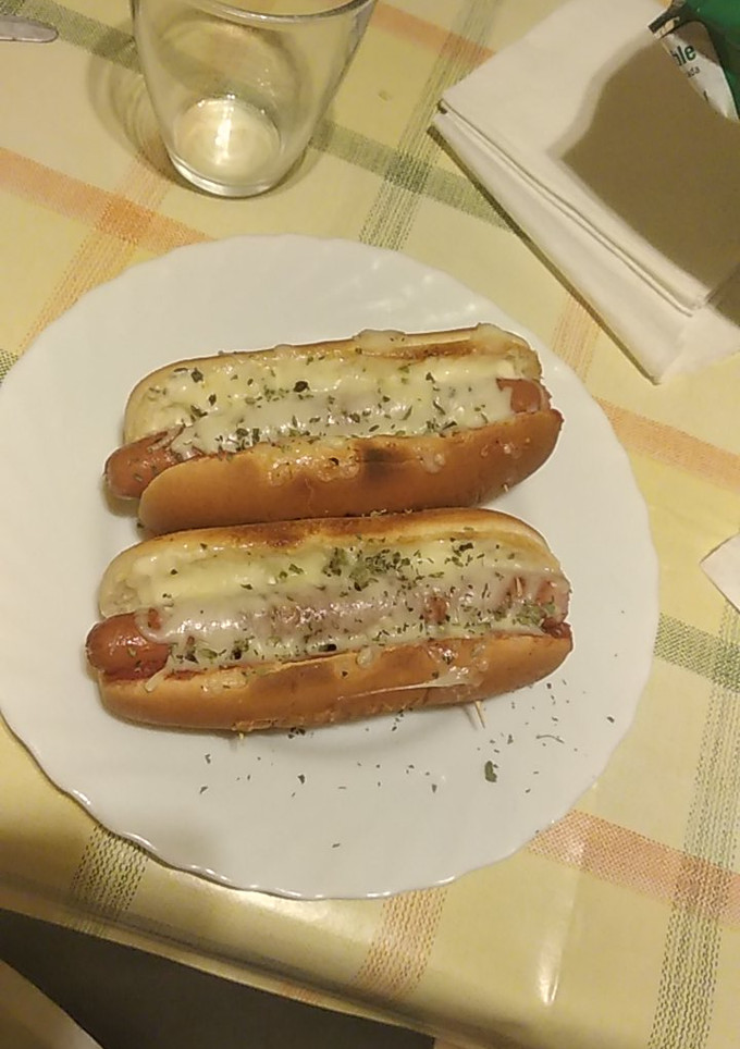 Una foto de Perritos calientes