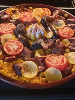 Una foto de Arroz al horno (arròs al forn)