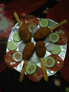 वेज चावल लोल्लीपोप (Veg rice lollipops recipe in hindi) रेसिपी मुख्य फोटो