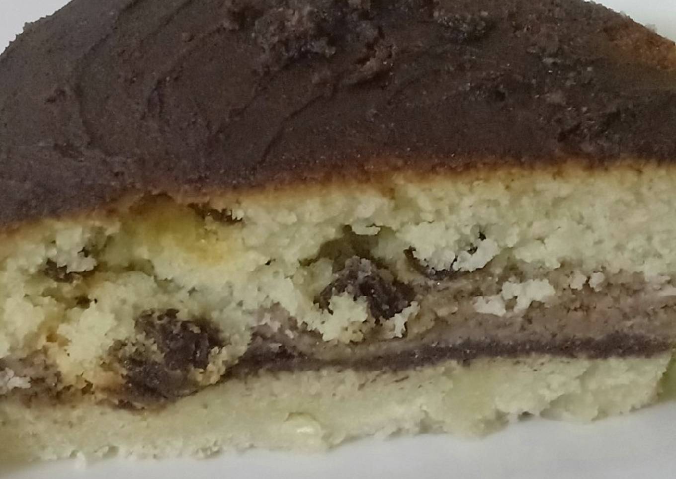 Vanilla chocolate cake