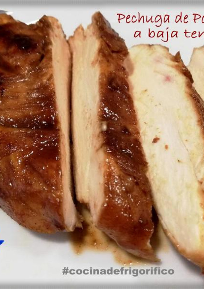 Una foto de Pechuga de pollo de corral a baja tempertaura