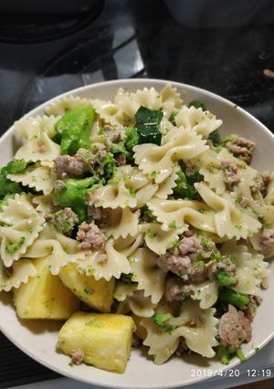 A picture of Sausage Tagliatelle.