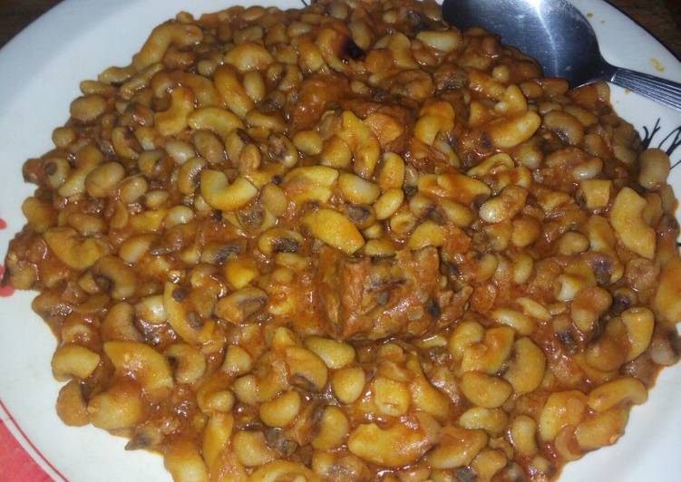 Beans and macaroni