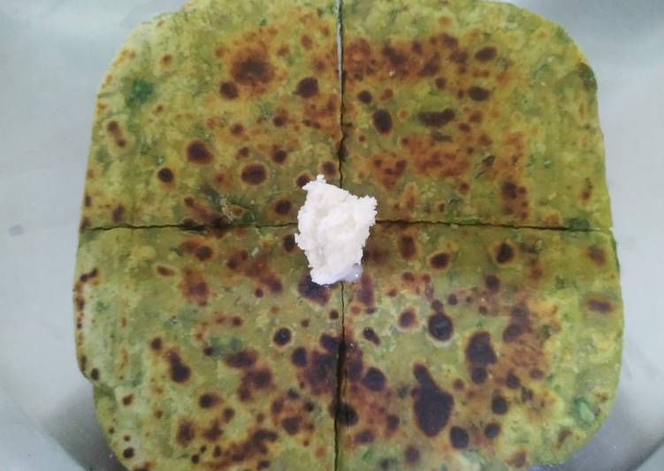 Simple Way to Make Homemade Spinach paratha