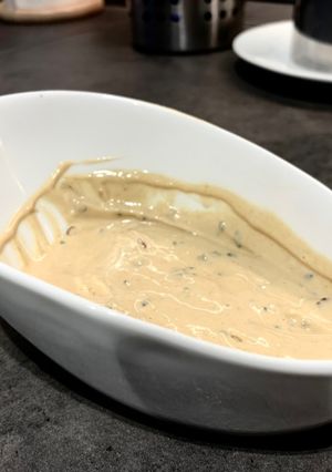 Una foto de Mayonesa de chipotle y soja para Gyozas 🥟