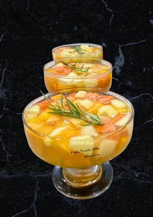A picture of Fresh Fruits Jelly.