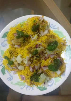 A picture of Indian Street Food Sev Puri.