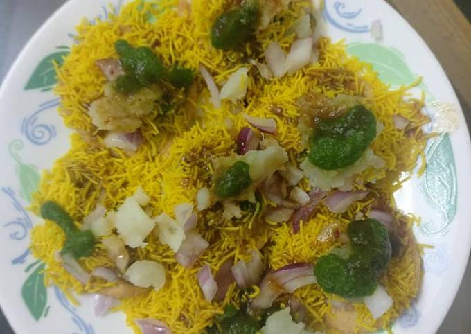 Indian Street Food Sev Puri Recipe
