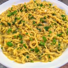 A picture of Onion Garlic Maggi.