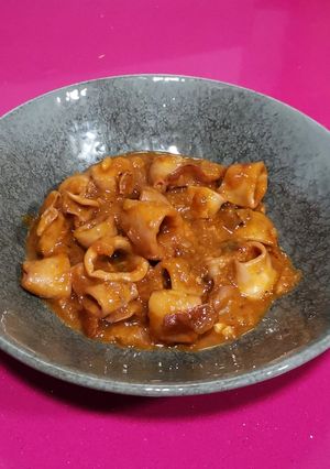 A picture of Squid with Onions.