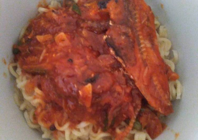 Noddle with sardene sauce