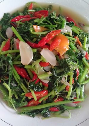 Foto resep Ongseng bayam rawit merah