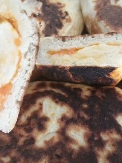 Φωτογραφία της συνταγής Γεμιστά ψωμάκια Naan